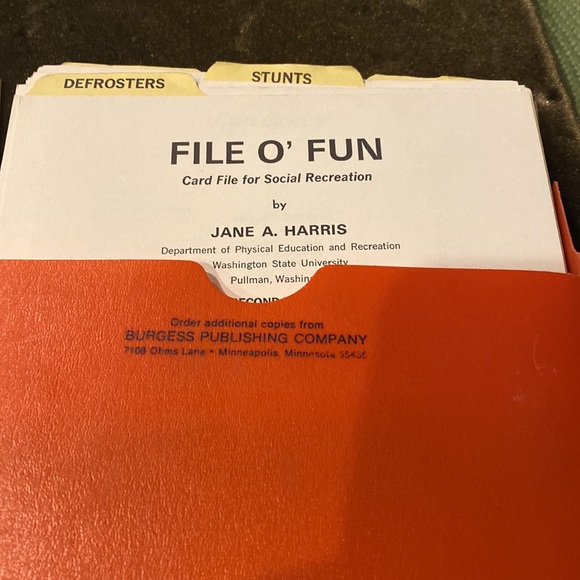File O Fun card file for social Recreation - Picture 4 of 6